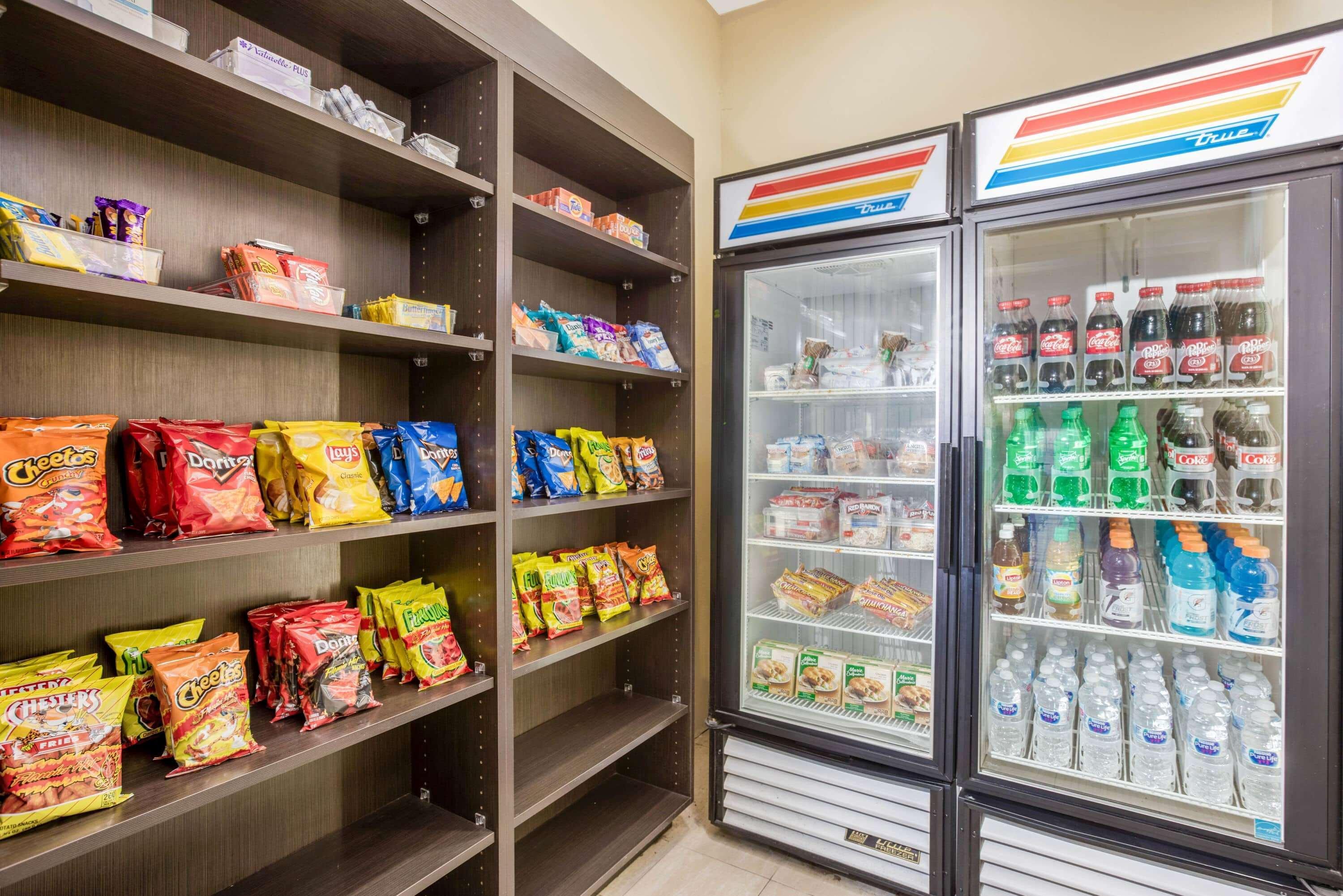 La Quinta By Wyndham Corpus Christi Airport Hotel Ngoại thất bức ảnh